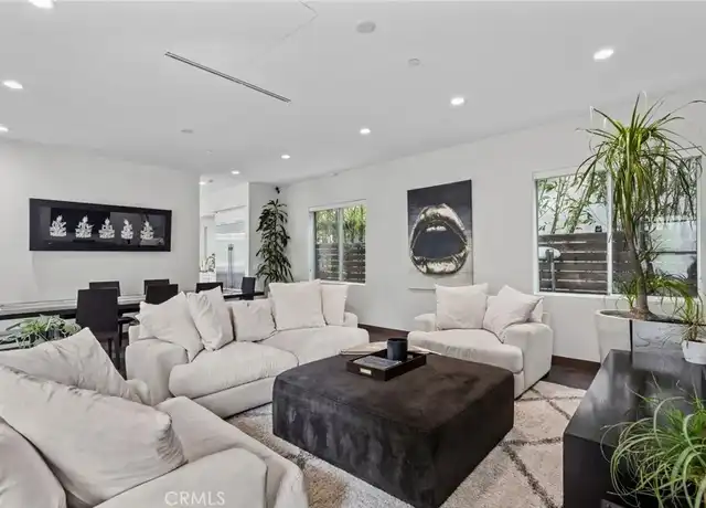 Property at 16424 Marbro Dr, Encino, CA, 91436, 5 beds, 4.5 baths, [object Object]
