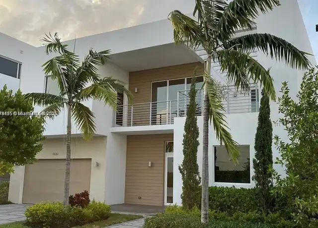 Property at 10061 NW 75th St, Doral, FL, 33178, 4 beds, 4 baths, [object Object]