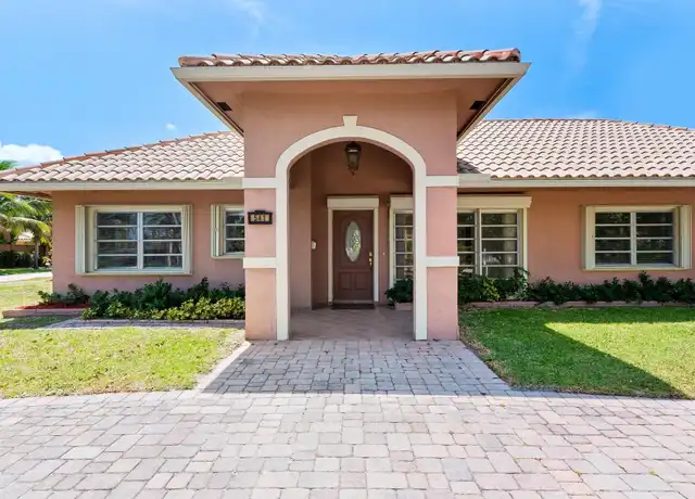 Property at 541 SE 15th Ave, Deerfield Beach, FL, 33441, 3 beds, 2 baths, [object Object]