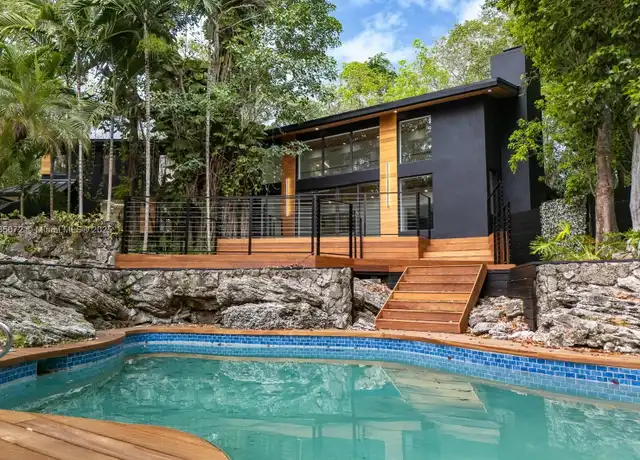 Property at 6525 SW 133rd Dr, Pinecrest, FL, 33156, 4 beds, 3 baths, [object Object]
