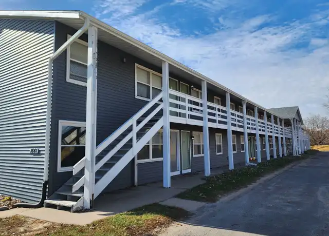 Property at 1641 34th St SE, Cedar Rapids, IA, 52403, 2 beds, 1 bath, [object Object]