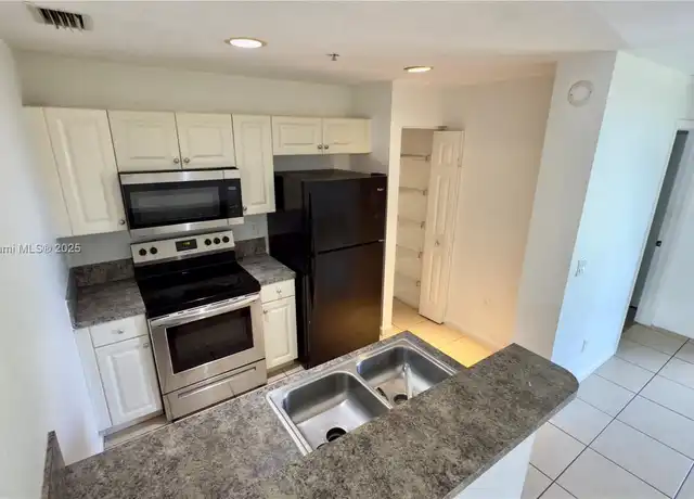 Property at 2000 Freeport Dr #4107, Riviera Beach, FL, 33404, 2 beds, 2 baths, [object Object]