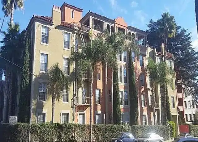 Property at Franklin Apartments - 5640 Franklin Ave, Los Angeles, CA, 90028, 1 bed, 1 bath, [object Object]