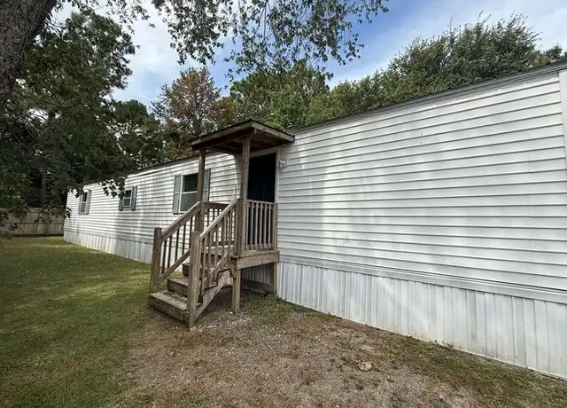 Property at 5512 Forest Ave Unit B, Wilmington, NC, 28403, 2 beds, 2 baths, [object Object]