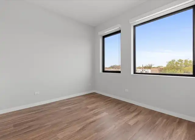 Property at 1900 W Lawrence Ave Unit 407, Chicago, IL, 60640, 1 bed, 1 bath, [object Object]