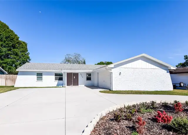 Property at 2112 Sylvester Ct, Lakeland, FL, 33803, 3 beds, 2 baths, [object Object]