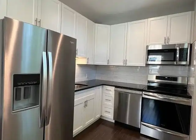 Property at 4927 N Claremont Ave Unit 201, Chicago, IL, 60625, 1 bed, 1 bath, [object Object]