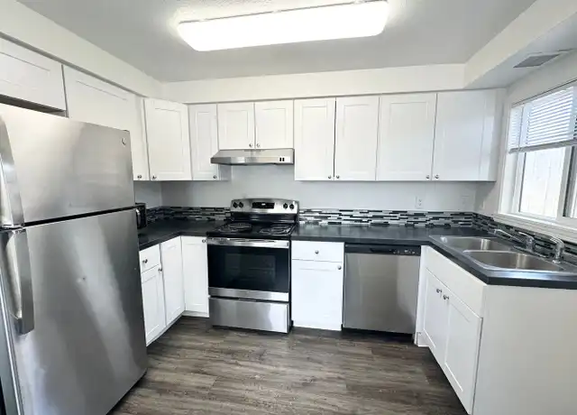 Property at 214 N Michigan Ave Unit 214-C, Caldwell, ID, 83605, 2 beds, 1 bath, [object Object]