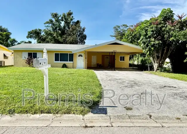 Property at 2671 Pinehurst Ave Unit B, Belleair Bluffs, FL, 33770, 2 beds, 1 bath, [object Object]