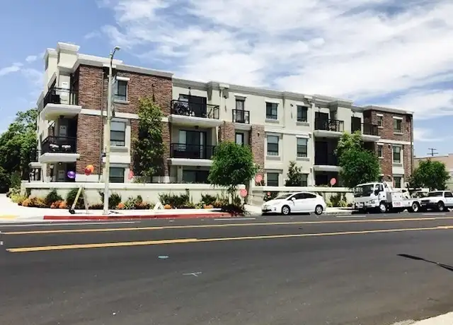 Property at 10455 Magnolia Blvd Unit 210, North Hollywood, CA, 91601, 0 beds, 1 bath, [object Object]