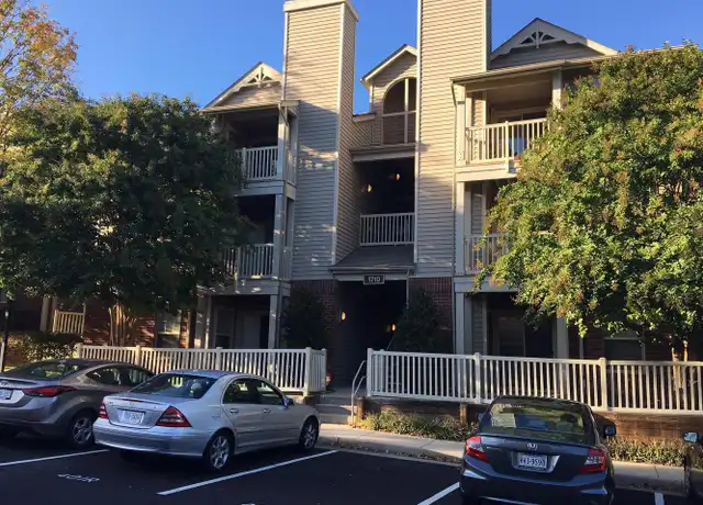 Property at 1710 Abercromby Ct Unit I, Herndon, VA, 20191, 1 bed, 1 bath, [object Object]