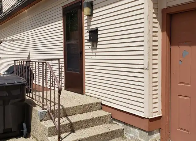 Property at 406 1st Ave N Unit UPPER, Jamestown, ND, 58401, 3 beds, 2.5 baths, [object Object]
