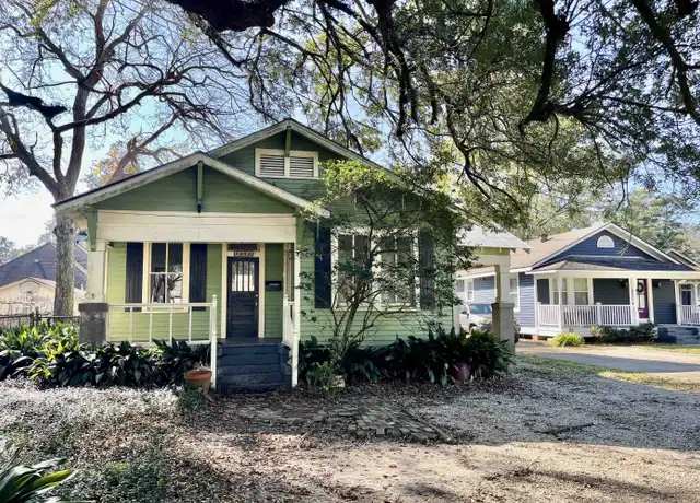 Property at 2090 Broussard St, Baton Rouge, LA, 70808, 2 beds, 1 bath, [object Object]