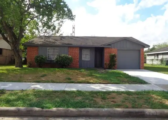 Property at 4207 Boynton Dr, Houston, TX, 77045, 3 beds, 1.5 baths, [object Object]