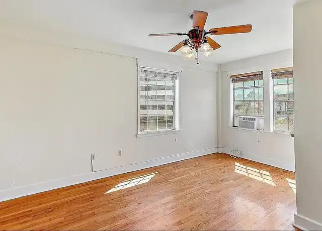 Property at 721 N State St, Jackson, MS, 39202, 1 bed, 1 bath, [object Object]