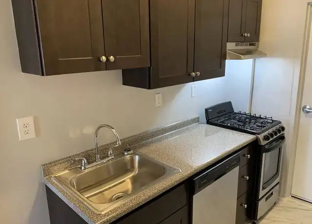 Property at 224 Kelton St Unit 11, Boston, MA, 02134, 0 beds, 1 bath, [object Object]