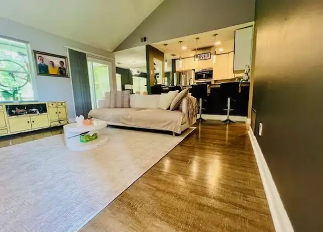 Property at 422 Waters Edge Dr, Toms River, NJ, 08753, 3 beds, 2.5 baths, [object Object]