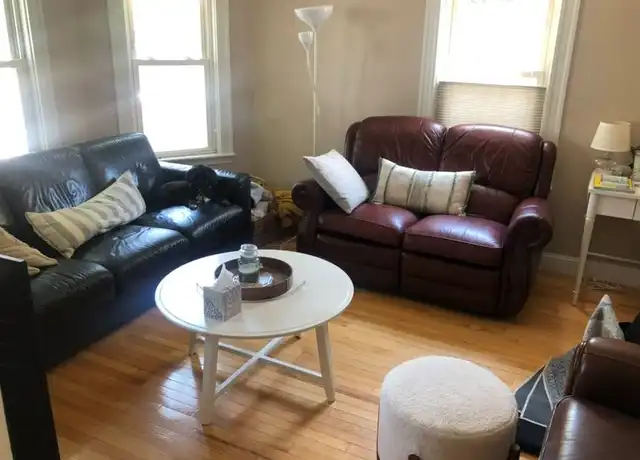 Property at 2 Hardwick St, Cambridge, MA, 02141, 2 beds, 1 bath, [object Object]
