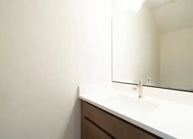 Property at 15857 SE Washington Ct, Portland, OR, 97233, 3 beds, 1.5 baths, [object Object]