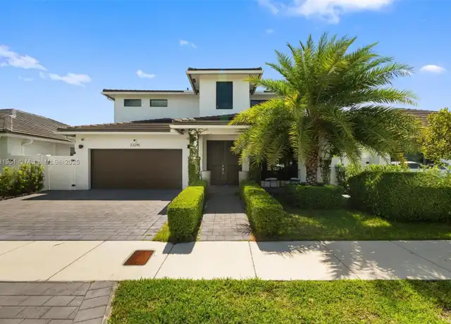 Property at 23245 SW 106th Pl, Homestead, FL, 33032, 5 beds, 3 baths, [object Object]