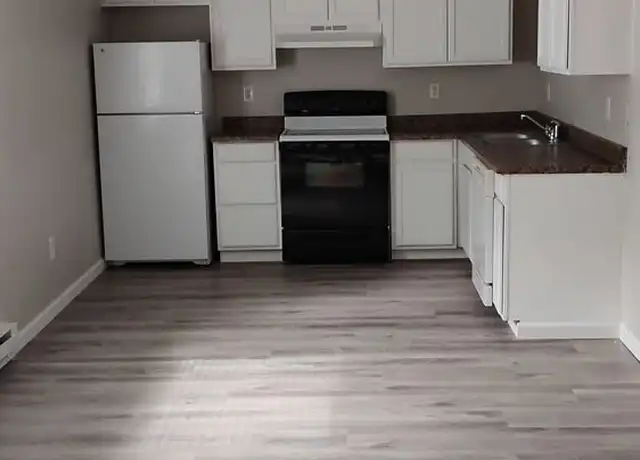 Property at 5506 Chicago Ave SW Unit 16, Lakewood, WA, 98499, 2 beds, 1 bath, [object Object]