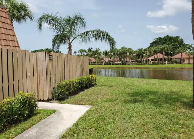 Property at 573 Green Springs Pl, West Palm Beach, FL, 33409, 2 beds, 2.5 baths, [object Object]