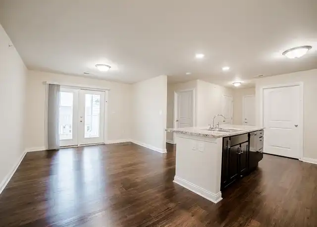 Property at Trailside Flats - 2101 Country Squire Ct, West Lafayette, IN, 47906, 1-2 bed, 1 bath, [object Object]