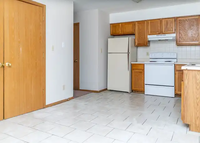 Property at 2808 Jacobs Pl Unit 3F, Columbia, MO, 65201, 2 beds, 1.5 baths, [object Object]