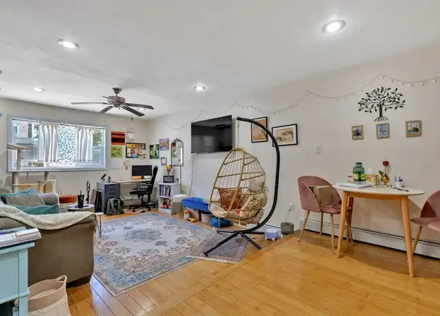 Property at 55 Cummings Rd #55, Boston, MA, 02135, 1 bed, 1 bath, [object Object]