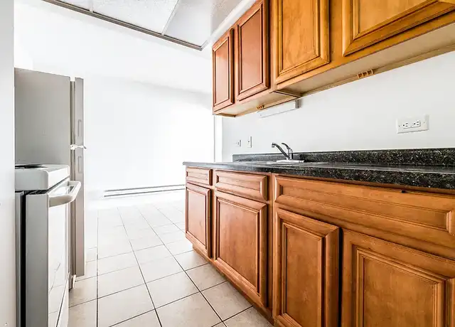 Property at 2115 S 4th Ave, Maywood, IL, 60153, 1 bed, 1 bath, [object Object]