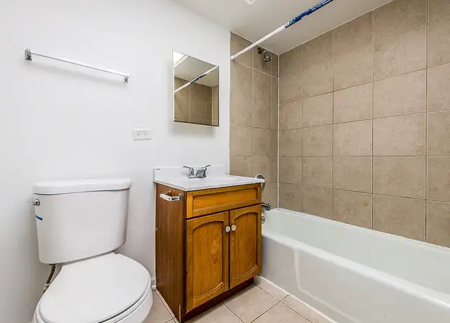 Photo of 2115 S 4th Ave, Maywood, IL 60153