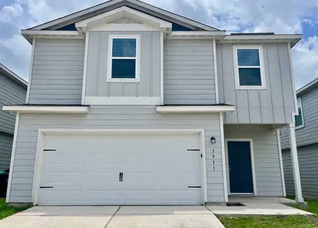 Property at 3911 Trail de Paris, New Braunfels, TX, 78132, 4 beds, 2.5 baths, [object Object]