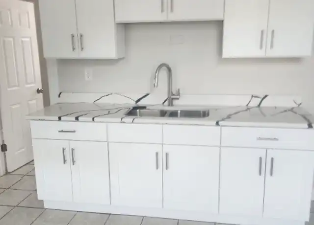 Property at 2326 S Homan Ave Unit 2R, Chicago, IL, 60623, 2 beds, 1 bath, [object Object]