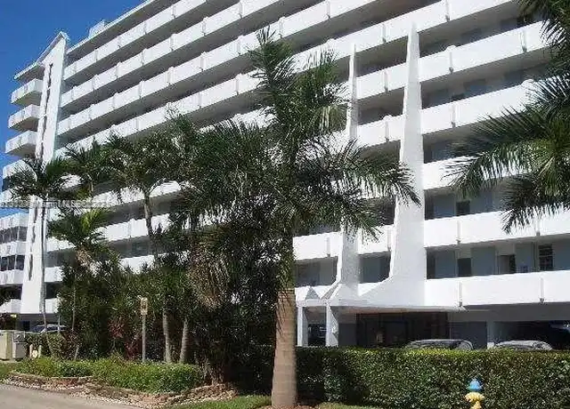 Property at 3703 NE 166th St #905, North Miami Beach, FL, 33160, 1 bed, 1 bath, [object Object]