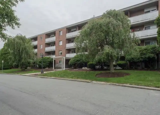 Property at 179 Presidents Ln Unit 1E, Quincy, MA, 02169, 1 bed, 1 bath, [object Object]