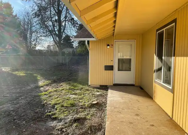 Property at 1861 NW Adams St Unit 1863, McMinnville, OR, 97128, 2 beds, 1 bath, [object Object]