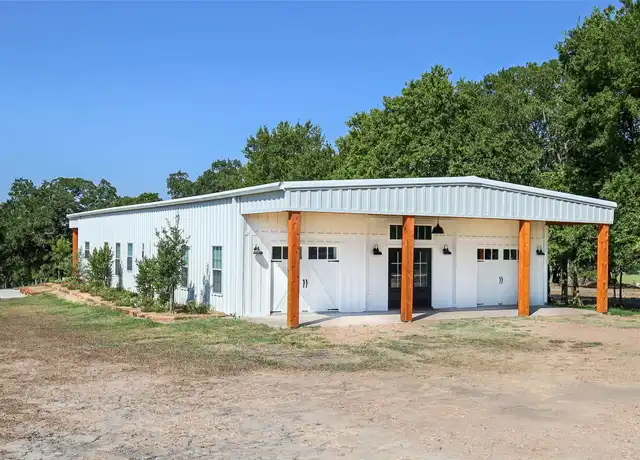 Property at 400 E Mill St, Round Top, TX, 78954, 4 beds, 3 baths, [object Object]