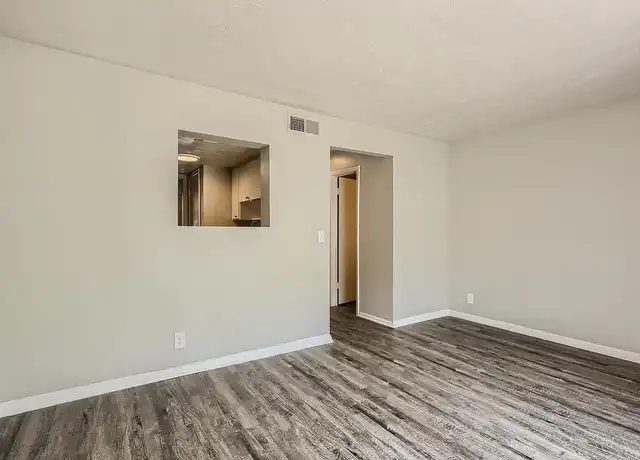Property at !Lake Park Colonial Apartments by ARIUM - 1865 Edgewood Ave W, Jacksonville, FL, 32208, 2 beds, 1.5 baths, Contact for Price