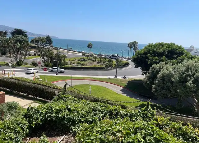Property at 670 The Vlg, Redondo Beach, CA, 90277, 1 bed, 1 bath, [object Object]