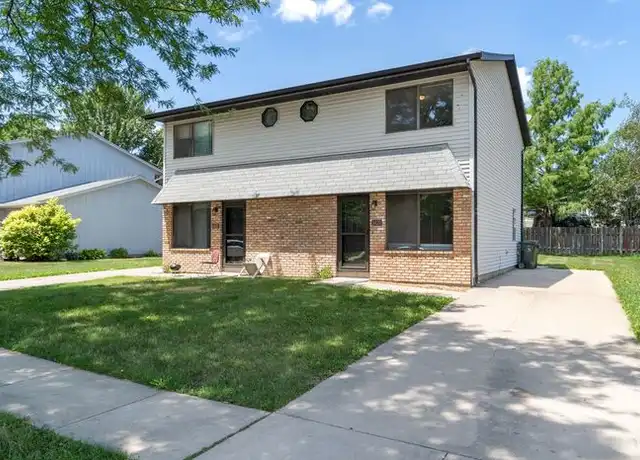 Property at 1422 Aber Ave, Iowa City, IA, 52246, 2 beds, 1.5 baths, [object Object]