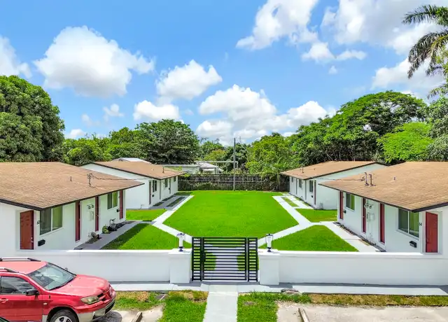 Property at 60 NW 161st St, Miami, FL, 33169, 1 bed, 1 bath, [object Object]