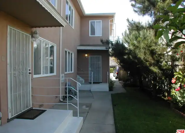 Property at 2221 Ocean Park Blvd Unit 1, Santa Monica, CA, 90405, 1 bed, 1.5 baths, [object Object]
