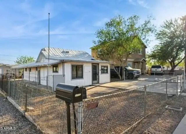 Property at 1211 E Cocopah St Unit 1, Phoenix, AZ, 85034, 3 beds, 1 bath, [object Object]