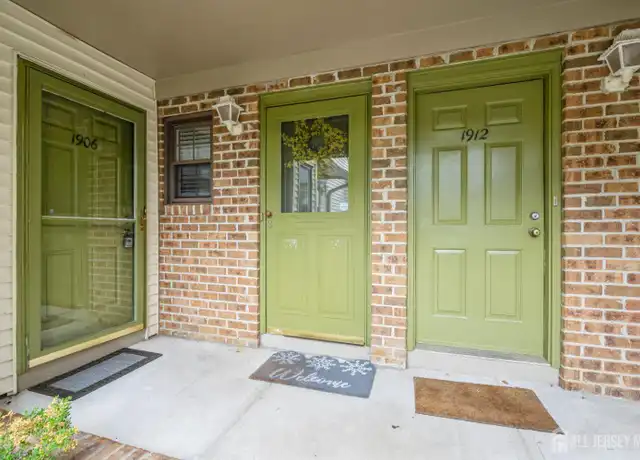 Property at 1906 Bayhead Dr, Parlin, NJ, 08859, 3 beds, 2 baths, [object Object]