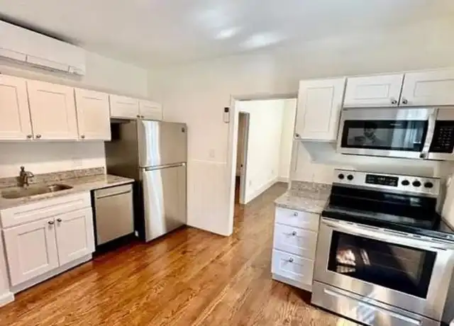 Property at 4 Garden Court St Unit 5C, Boston, MA, 02113, 1 bed, 1 bath, [object Object]