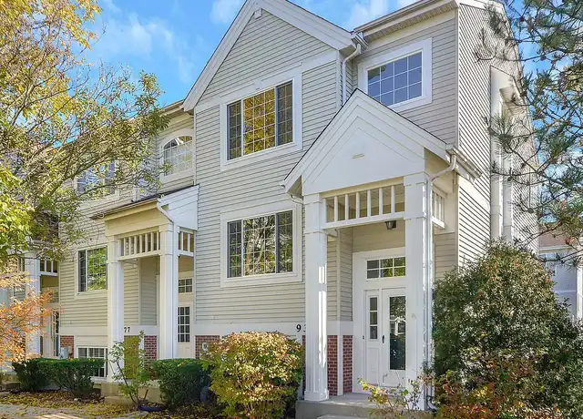 Property at 9365 Harrison St, Des Plaines, IL, 60016, 4 beds, 2.5 baths, [object Object]