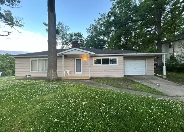 Property at 290 Whittemore St, Pontiac, MI, 48342, 3 beds, 1.5 baths, [object Object]