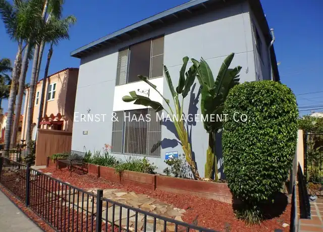 Property at 159 Roycroft Ave Unit 01, Long Beach, CA, 90803, 2 beds, 1 bath, [object Object]