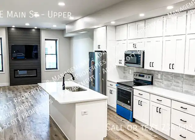 Property at 112 E Main St Unit Upper, Milan, MI, 48160, 2 beds, 1 bath, [object Object]