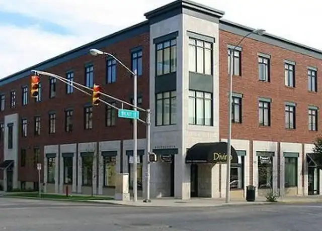 Property at 252 N Walnut St, Bloomington, IN, 47404, 2-3 beds, 1.5-2.5 baths, [object Object]